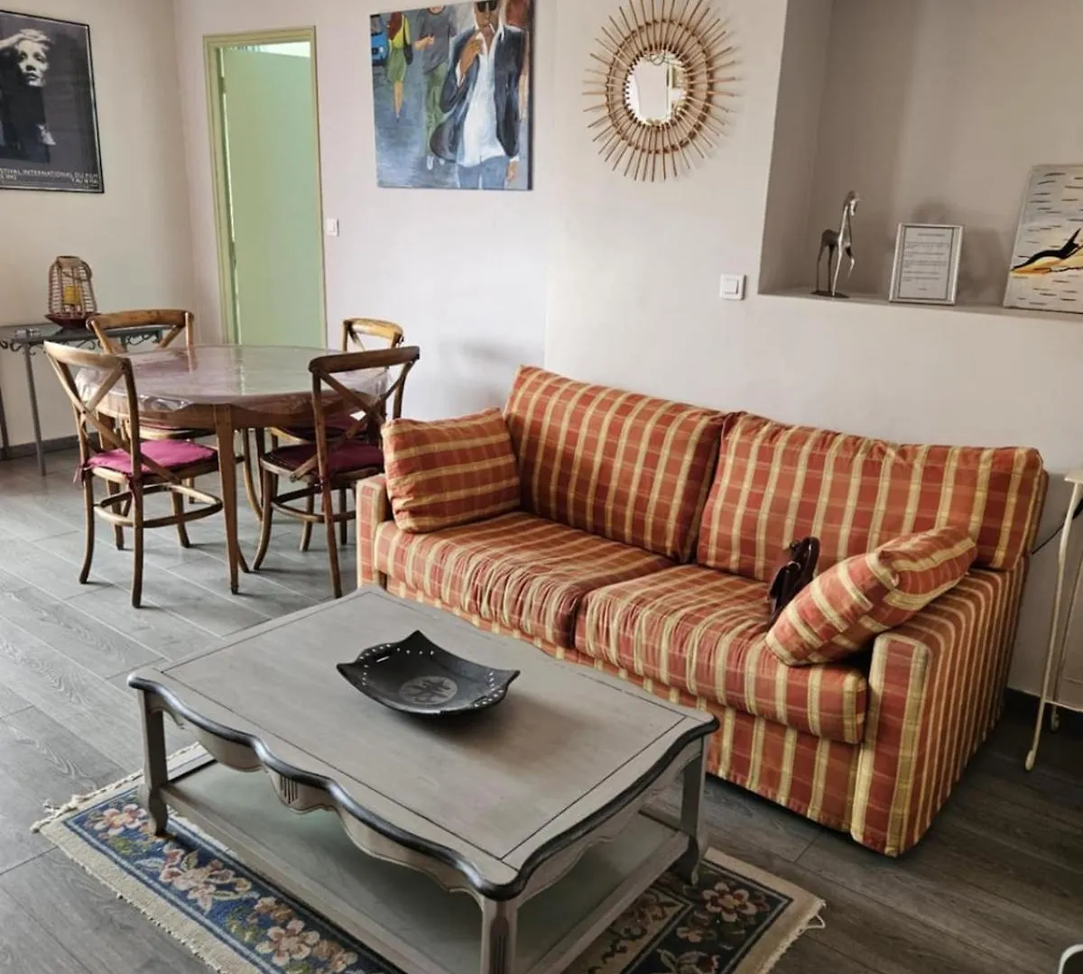 Cannes Apartment Near Croisette