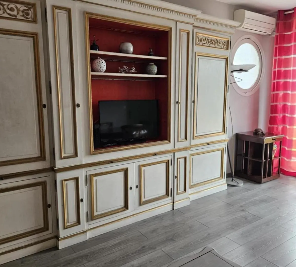 Cannes Apartment Near Croisette